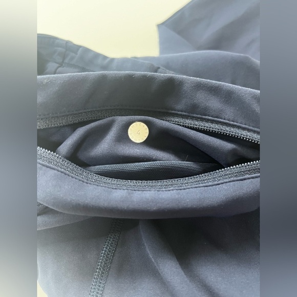 Lululemon Speed Up Tight *Full-On Luxtreme 28" - Picture 9 of 9